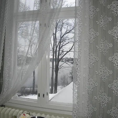 Neitsytniemen Kartano Couette-café *