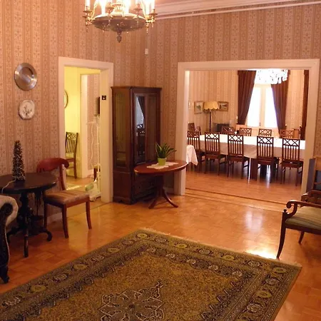 Bed & Breakfast Neitsytniemen Kartano Imatra
