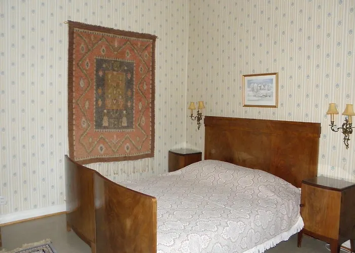 Neitsytniemen Kartano