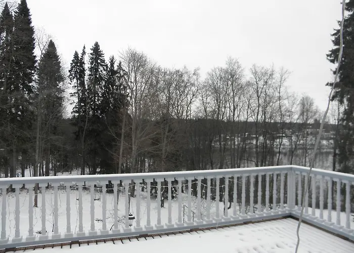 Bed & Breakfast Neitsytniemen Kartano Imatra