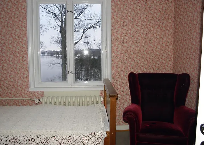 Neitsytniemen Kartano *